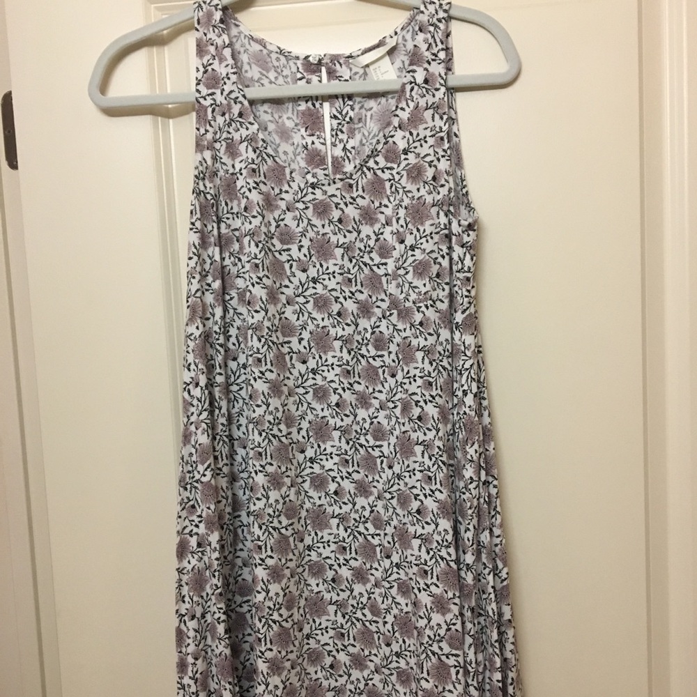 🆕 H&M floral dress